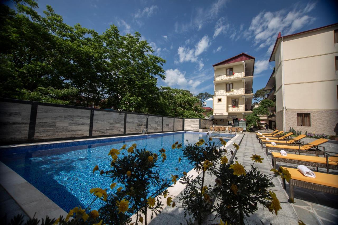 Hotel Chveni Ezo Koboeleti Buitenkant foto