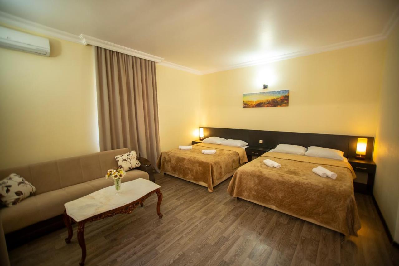 Hotel Chveni Ezo Koboeleti Buitenkant foto