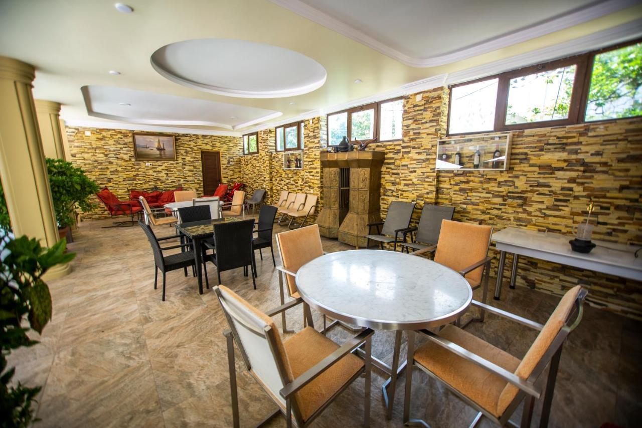 Hotel Chveni Ezo Koboeleti Buitenkant foto