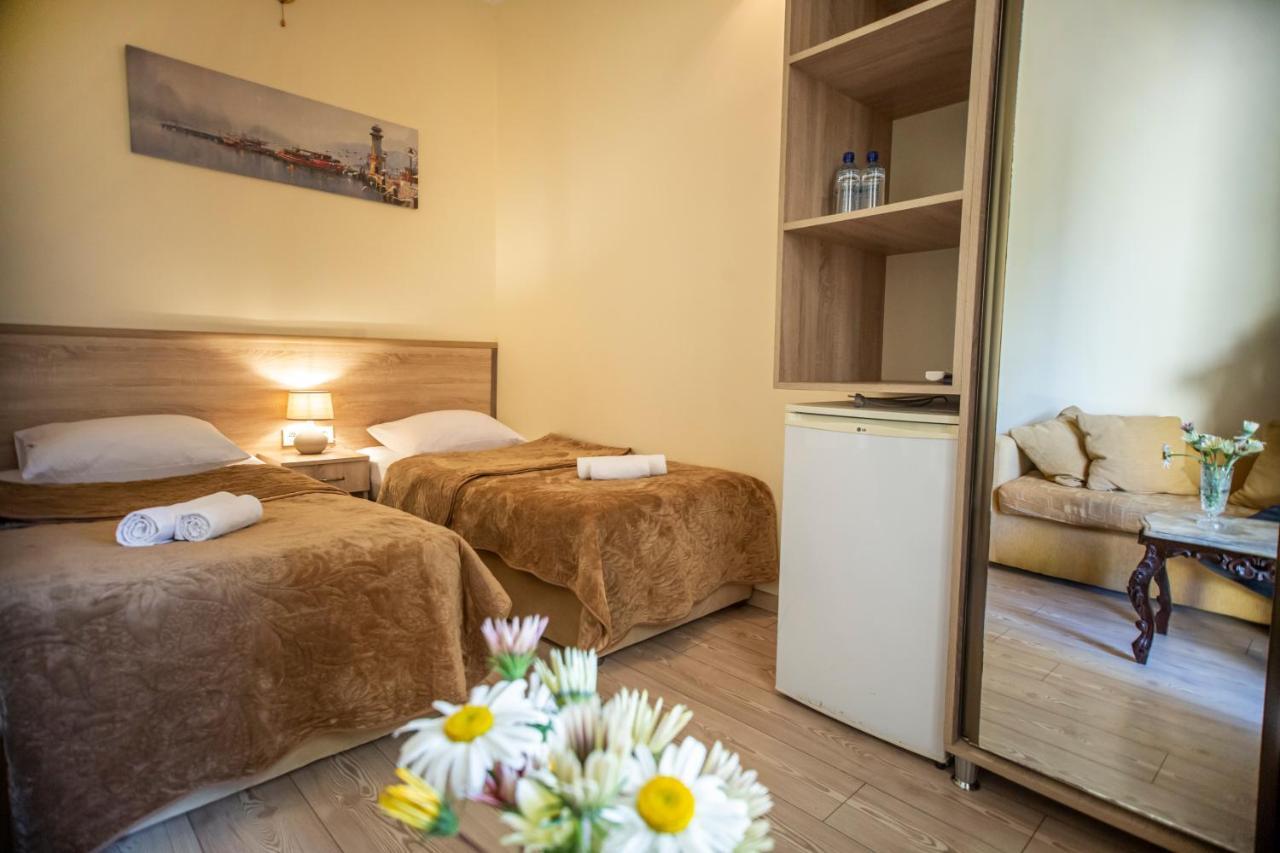 Hotel Chveni Ezo Koboeleti Buitenkant foto