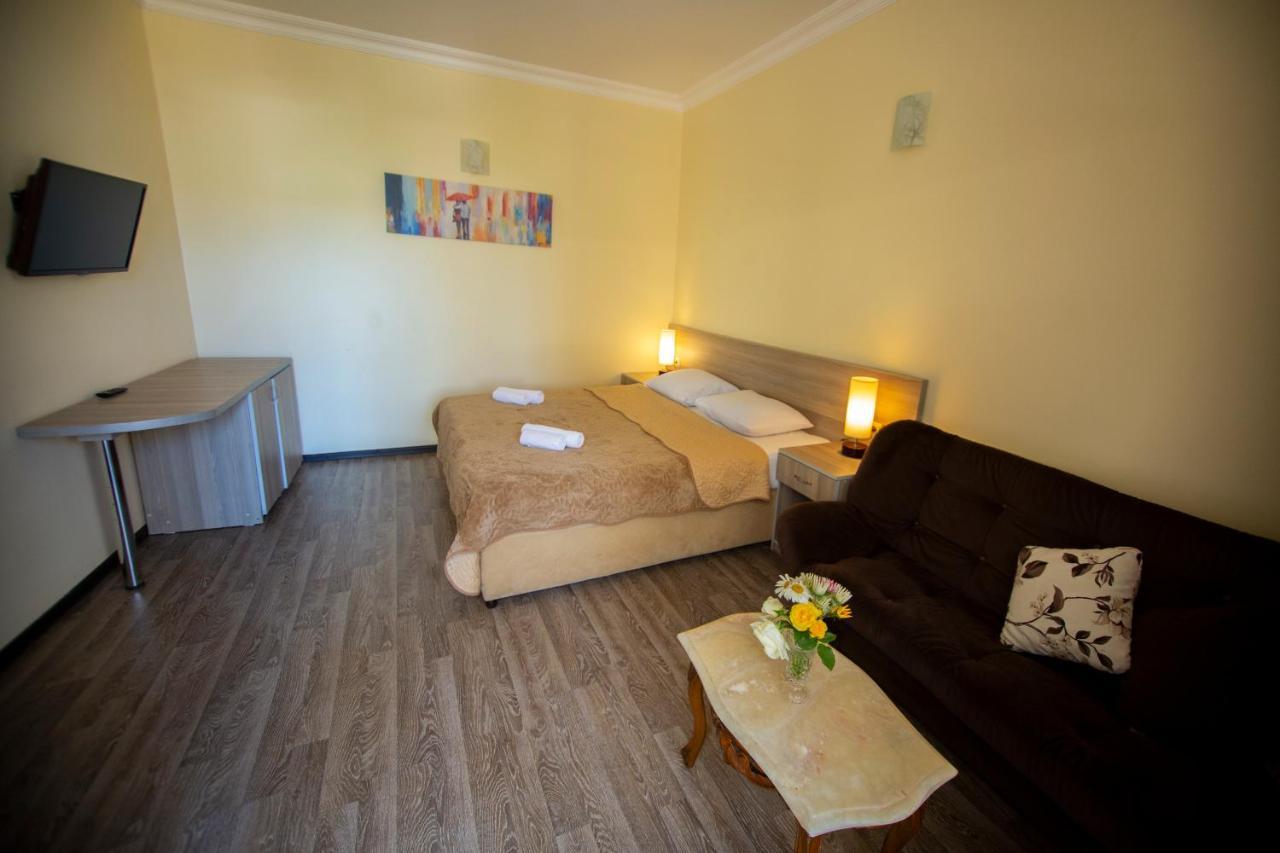 Hotel Chveni Ezo Koboeleti Buitenkant foto